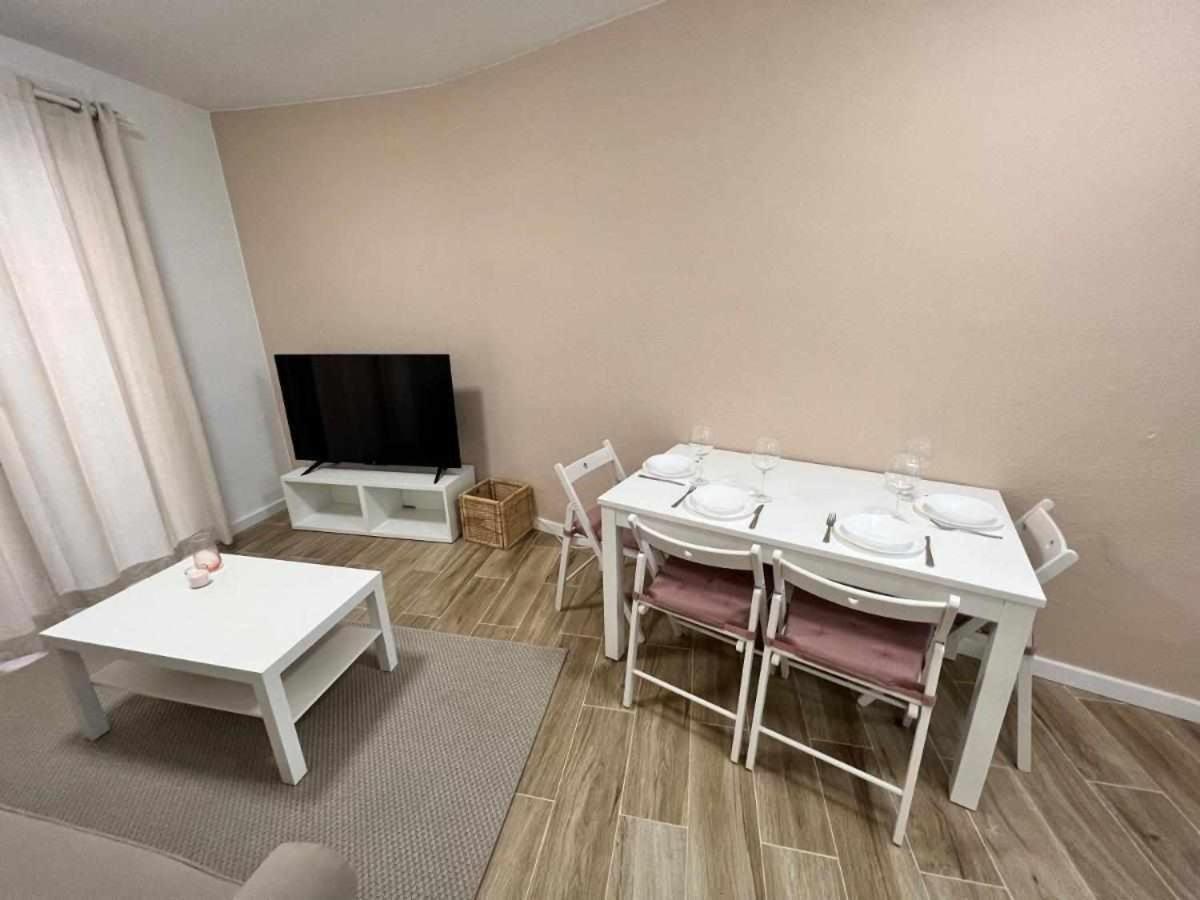 Apartamenticos Libertad I Zaragoza Exterior foto